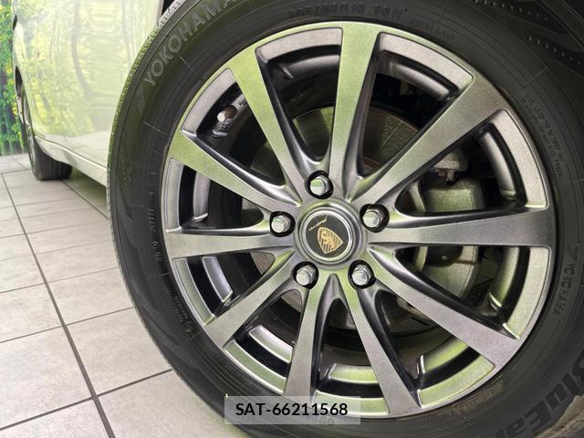 Honda e 2015-11 8812075-13