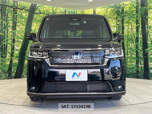 Honda e 2023-08 8812173-14