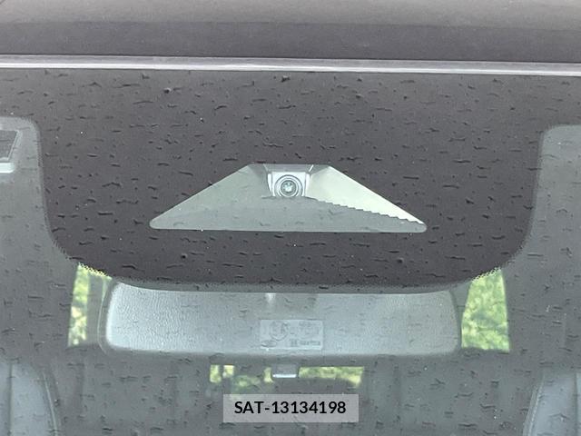Honda e 2023-08 8812173-5