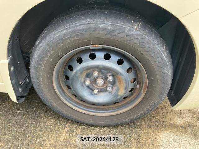 Honda e 2013-03 8812335-11