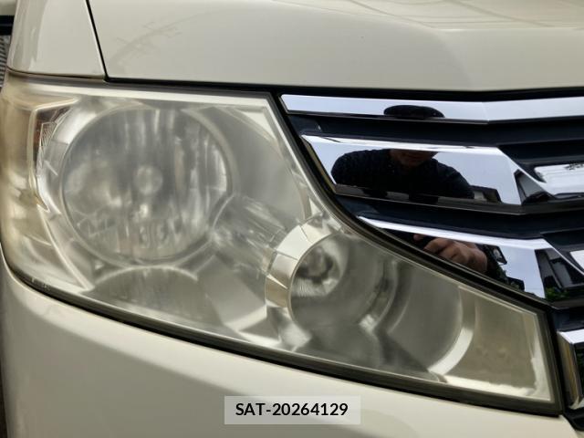 Honda e 2013-03 8812335-12