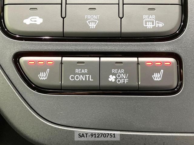 Honda e 2026-08 8812488-5