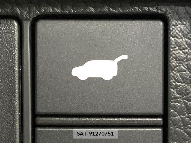 Honda e 2026-08 8812488-6