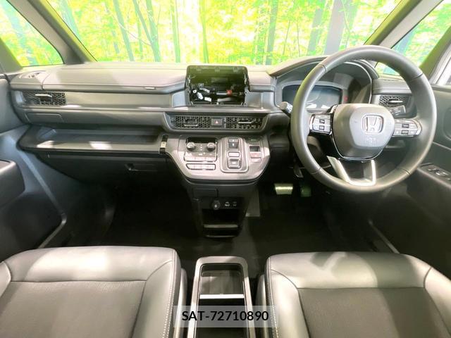 Honda e 2026-08 8812665-1