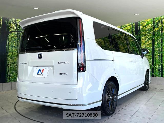 Honda e 2026-08 8812665-18