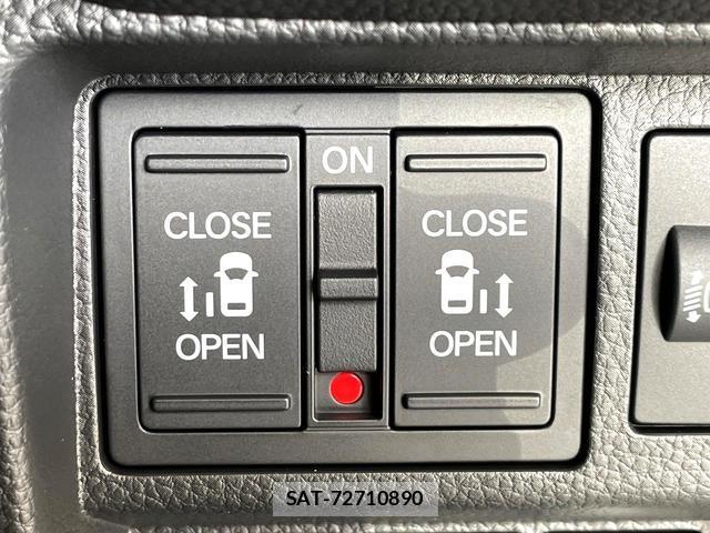 Honda e 2026-08 8812665-2