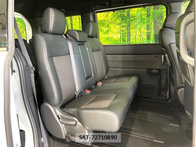 Honda e 2026-08 8812665-9