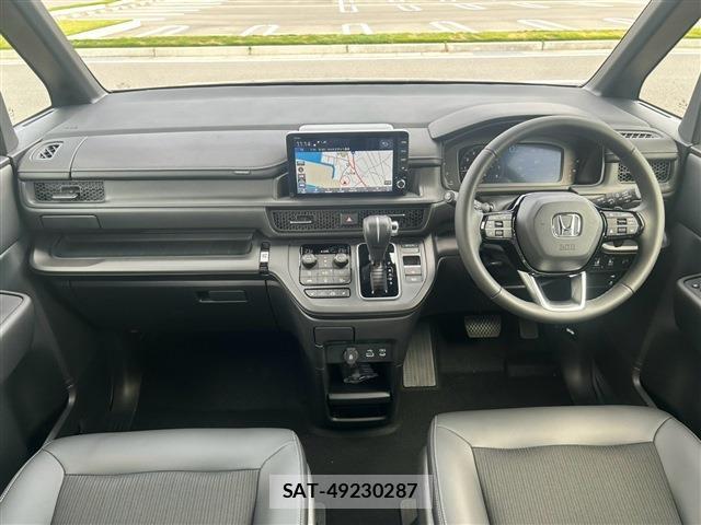 Honda e 2026-06 8812751-13