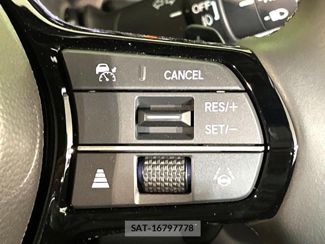 Honda e 2026-05 8812878-5
