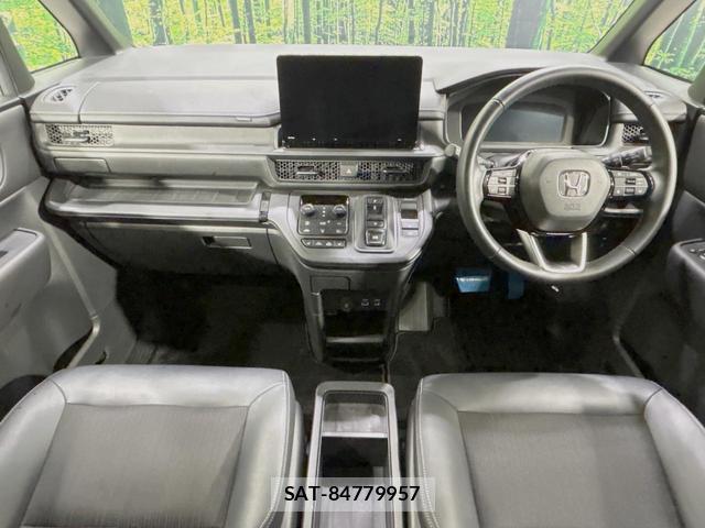 Honda e 2024-03 8812969-1