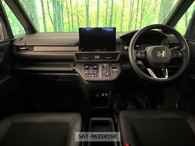 Honda e 2024-02 8813191-1