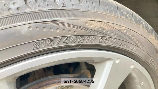 Honda e 2017-07 8813317-1
