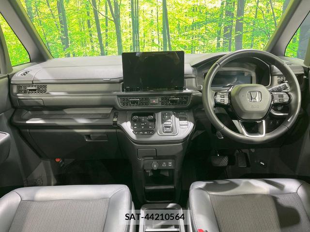 Honda e 2024-01 8814026-1
