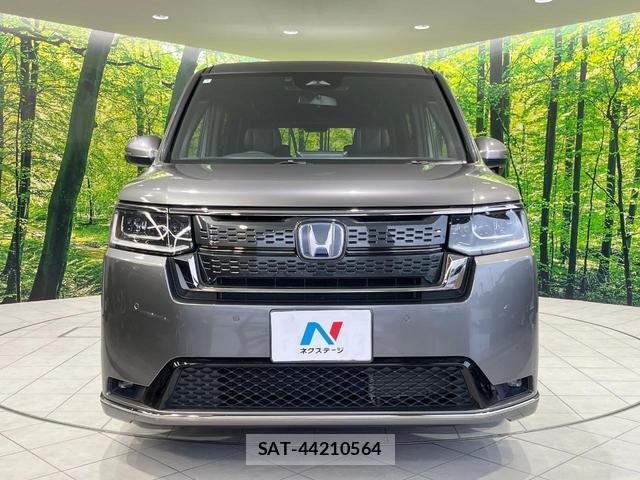 Honda e 2024-01 8814026-14