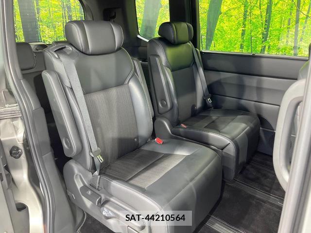 Honda e 2024-01 8814026-8