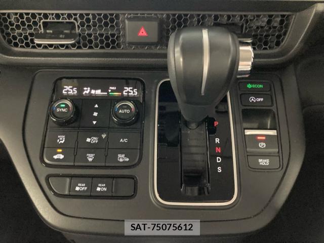 Honda e 2024-06 8814753-16