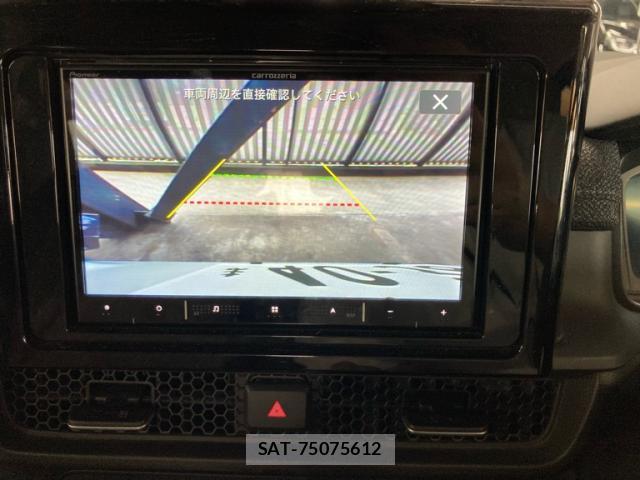 Honda e 2024-06 8814753-17