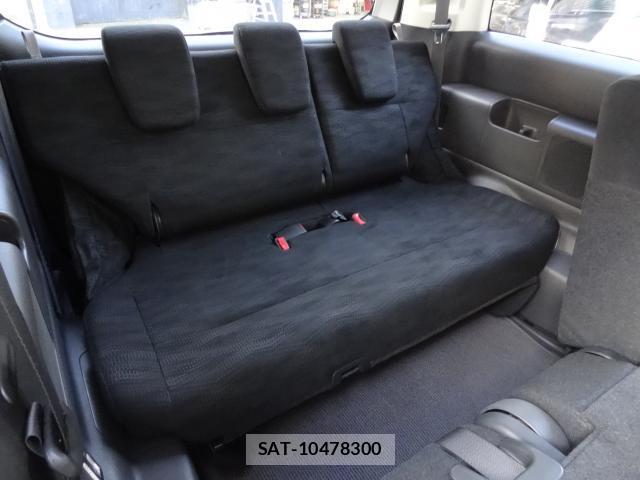 Honda e 2013-02 8814873-14