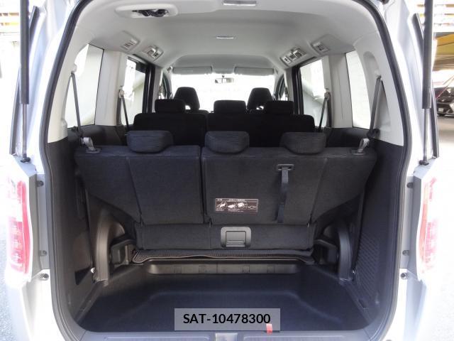 Honda e 2013-02 8814873-16
