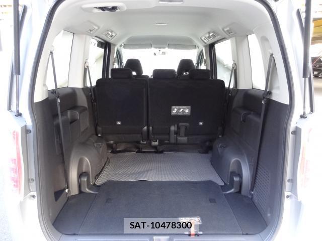 Honda e 2013-02 8814873-18