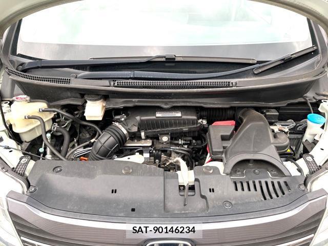 Honda e 2016-01 8815005-18
