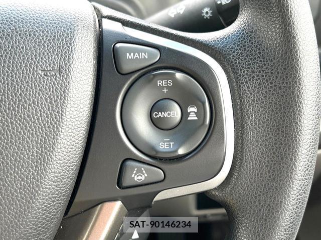 Honda e 2016-01 8815005-6