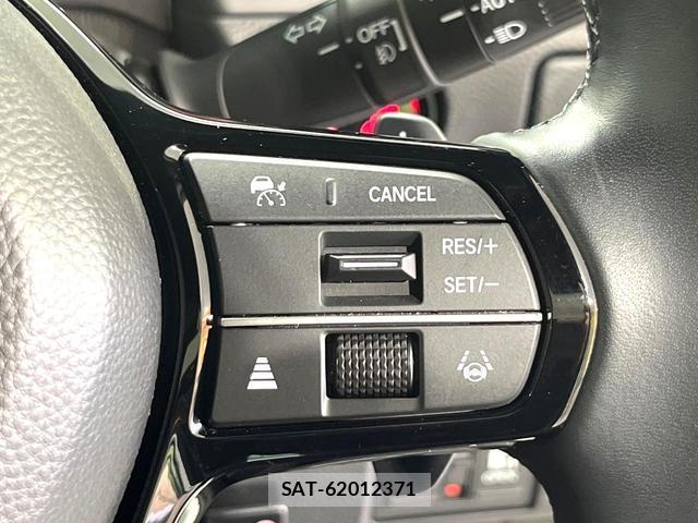 Honda e 2023-12 8815029-6
