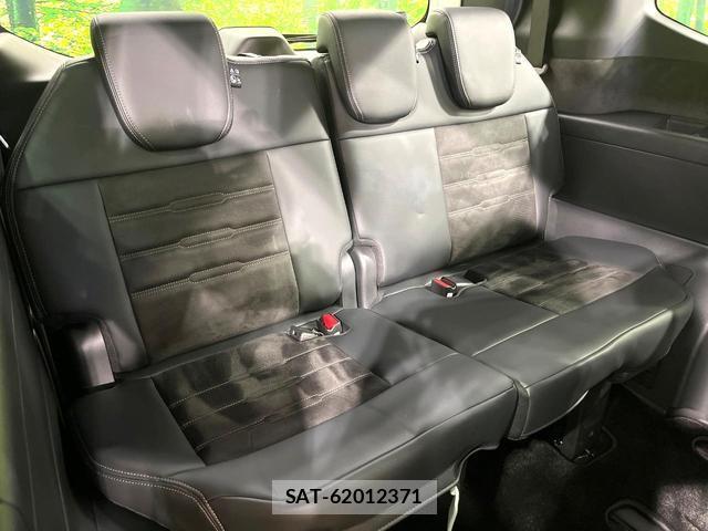 Honda e 2023-12 8815029-9