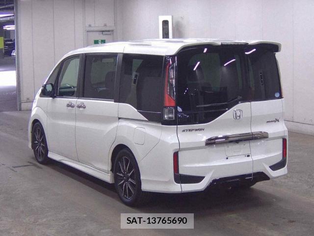 Honda e 2016-10 8816004-1