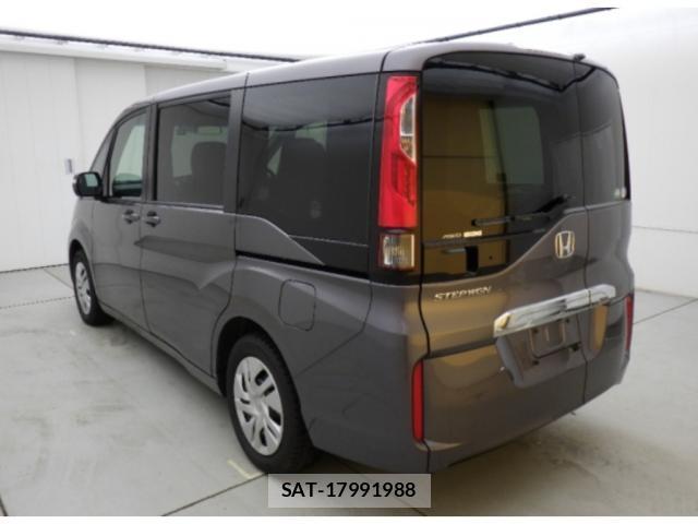 Honda e 2021-09 8816668-1