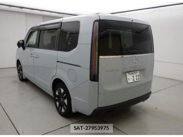 Honda e 2022-08 8816669-1