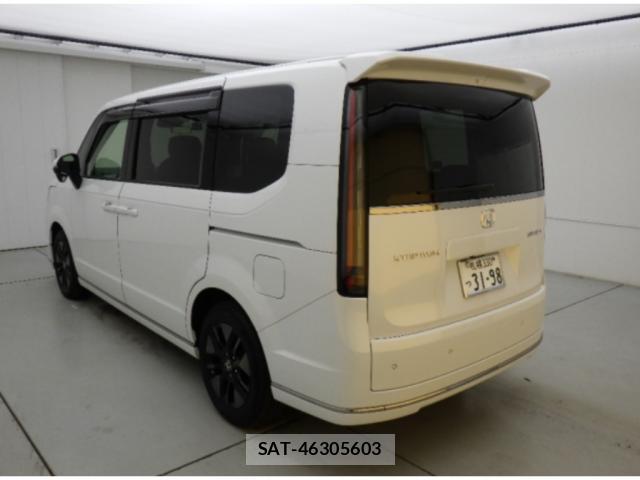 Honda e 2022-08 8816670-1