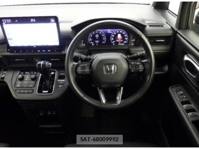 Honda e 2022-08 8816671-2