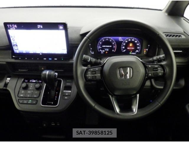 Honda e 2022-07 8816674-2
