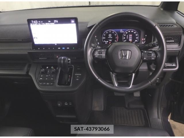Honda e 2023-01 8816851-2