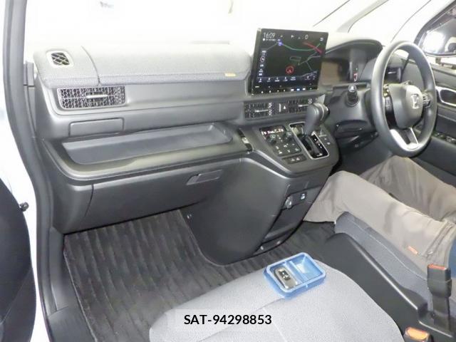 Honda e 2022-06 8816940-2