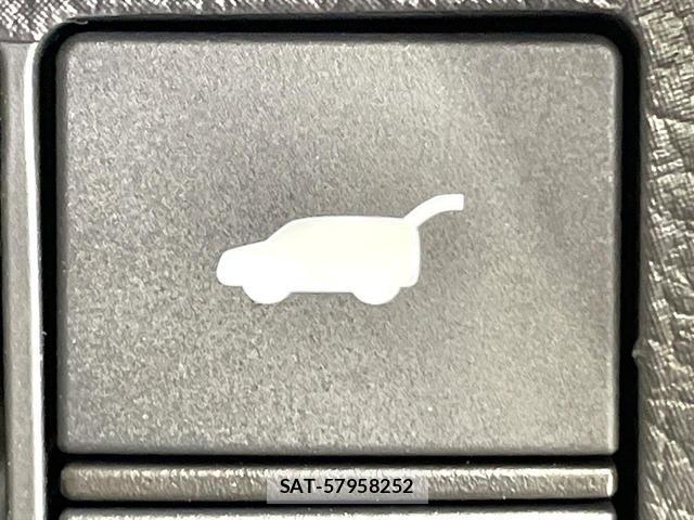 Honda e 2026-03 8817232-4