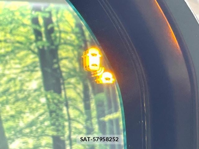 Honda e 2026-03 8817232-5