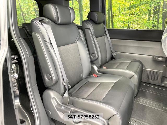Honda e 2026-03 8817232-8