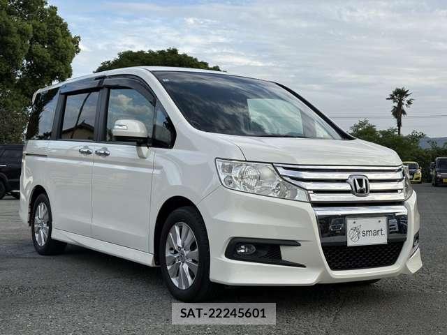 Honda e 2012-01 8817463-2