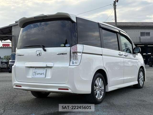 Honda e 2012-01 8817463-5