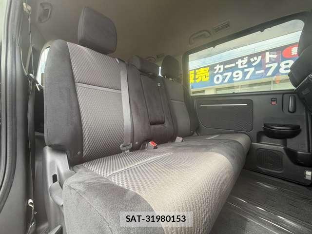 Honda e 2017-02 8817699-11