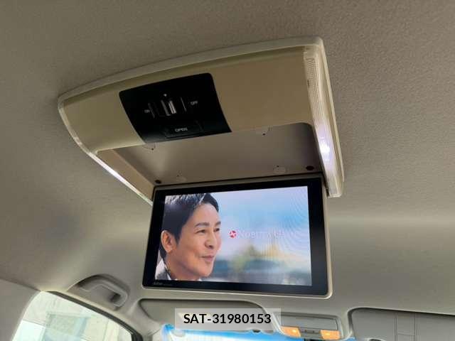 Honda e 2017-02 8817699-5