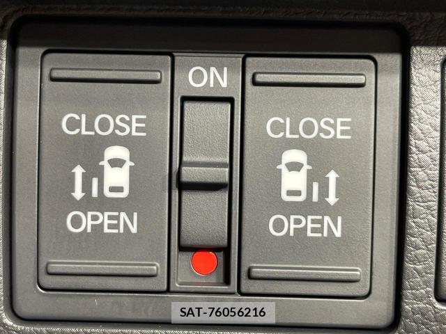 Honda e 2024-02 8817759-4