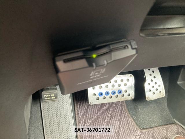 Honda STREAM 2007-12 8812344-11