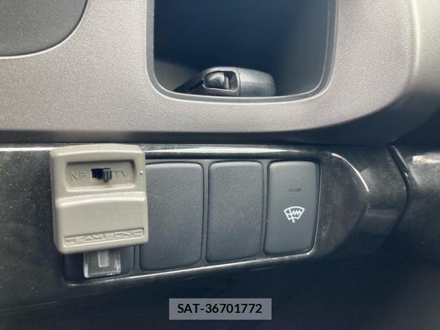 Honda STREAM 2007-12 8812344-7