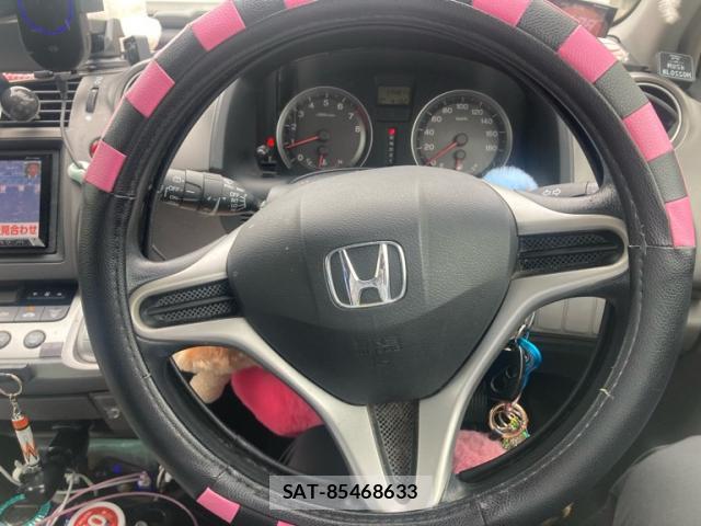 Honda STREAM 2010-02 8812527-9