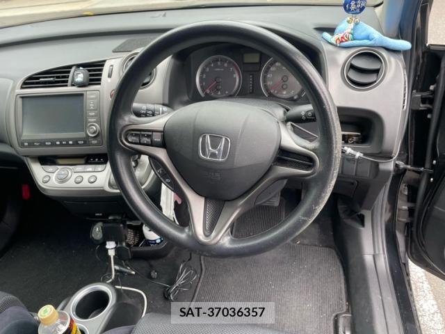 Honda STREAM 2007-07 8813471-11