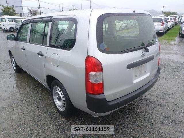 Toyota SUCCEED 2016-07 8813803-4