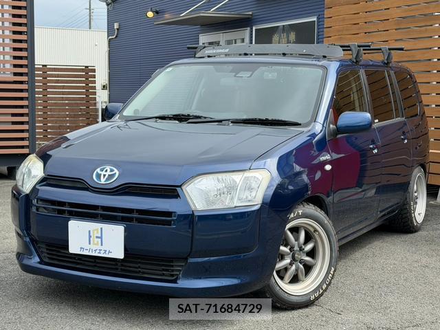 Toyota SUCCEED 2019-01 8817022-1